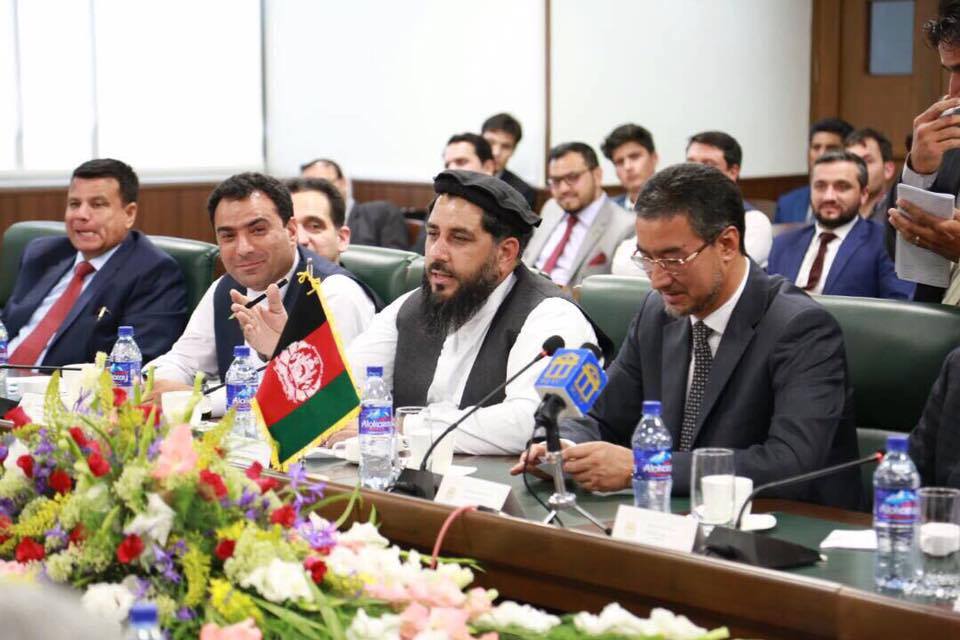 Afghan, Pakistani MPs discuss anti-terror efforts