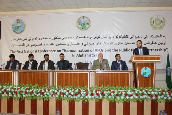 برخى مالداران از کم بودن کلينيک هاى حيوانى و دواى بى کيفيت شکايت دارند