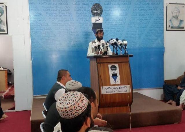 حکومت دې هېواد ته د پاکستانيو بار وړونکو موټرو د راتلو مخه ونيسي