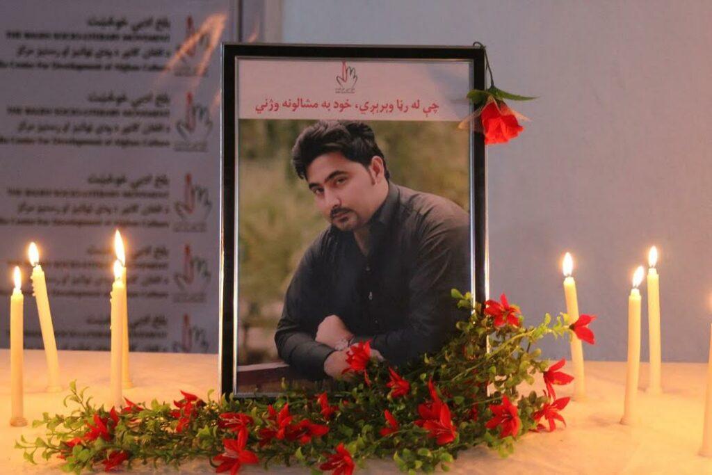 په  مزار کې د مشال خان په وير غونډه وشوه