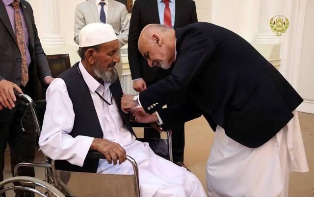 President Ghani honours culturists, writers