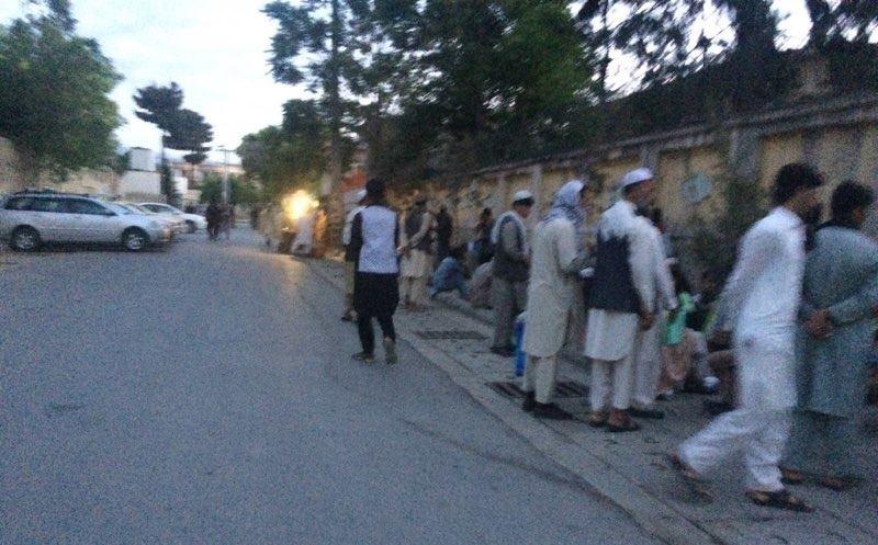 Kickbacks taken outside Pak Embassy in Kabul