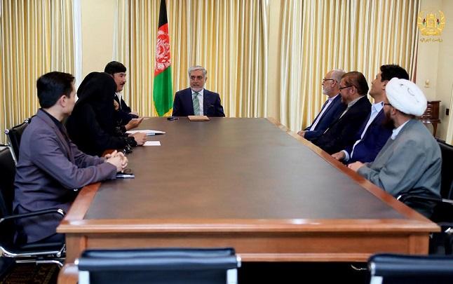 CEO briefed on problems Afghans face in Iran