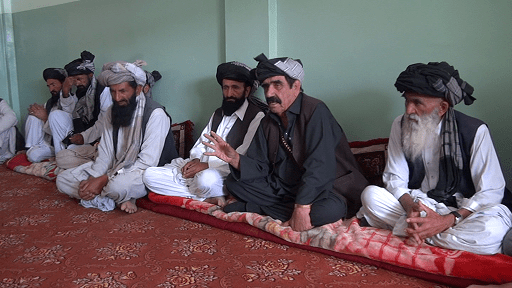 د پکتیا د درېیو ولسوالیو قومي مشرانو د امنیت راوستو کې د همکارۍ ژمنه وکړه