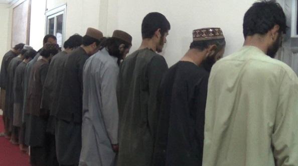 کندهار کې د يوه ايراني په ګډون ٢١کسان  د بېلابېلو تورونو  له امله ونيول شول