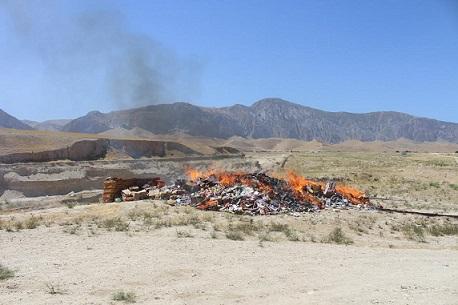 بلخ کې  ۲۰ ټنه تاريخ تېر خوراکي توکي وسوځول شول