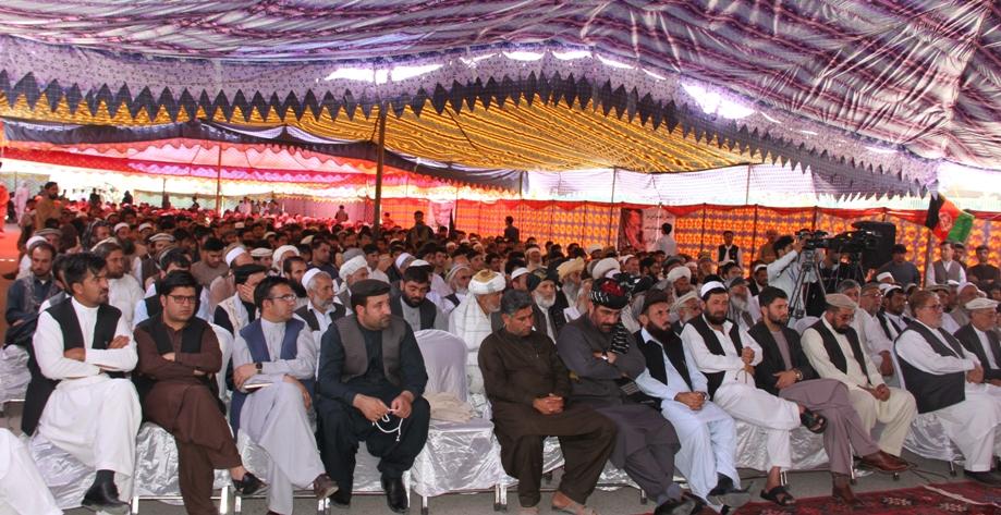 Thousands attend pro-govt gathering in Kabul