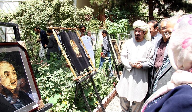 نمایشگاه آثار نقاشی با ساقۀ گندم در کابل گشایش یافت