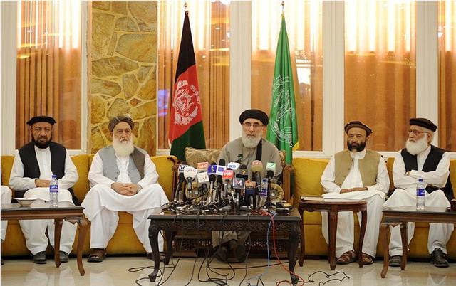 Hekmatyar stresses Af-Pak efforts to end Afghan war