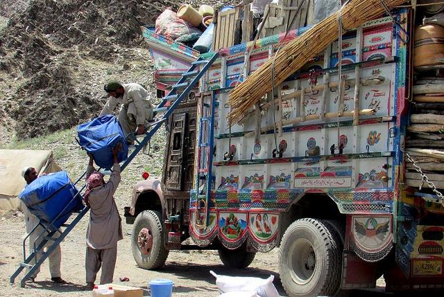In a week, 286 unregistered Afghans return from Pakistan