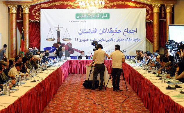 “در رسيدگى به قضيه دوستم بايد ماده ٦٩ قانون اساسى در نظر گرفته شود”