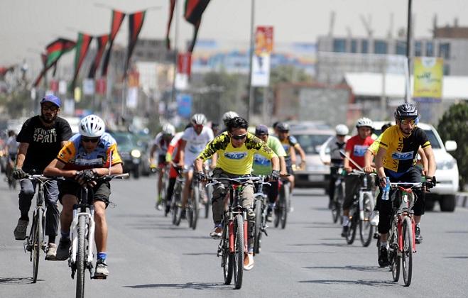 مسابقۀ بايسکلرانى “جام استقلال” در کابل راه اندازى شد