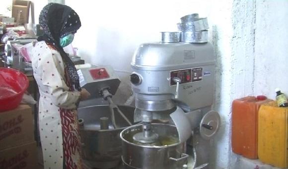 20 Balkh women open cookie factory with own funds