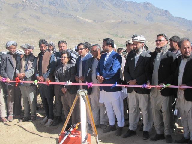 کارسروی اعمار ٢٥کيلومتر سرک دایمیرداد- ناهور آغاز شد