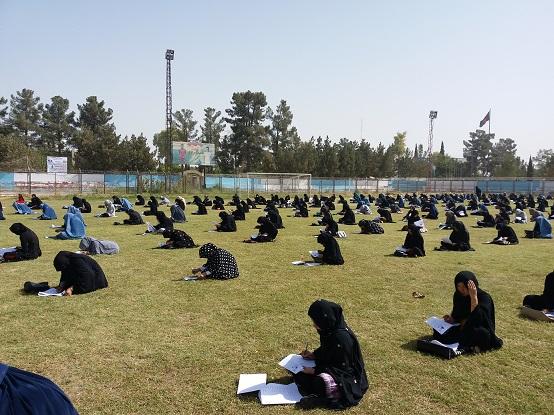 بيش از هفت هزار تن براى ٣٨٨ بست در پروان امتحان دادند