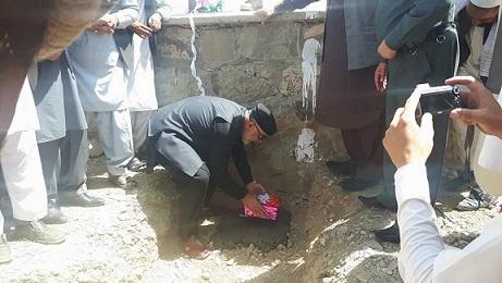پکـتيا: د توبر کلوز د ۲۸ بستريز ځانګړي روغتون د بنسټ ډبره کېښودل شوه