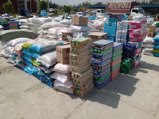 لوګر کې له بيوزله کورنيو سره د خوراکي توکو مرسته وشوه