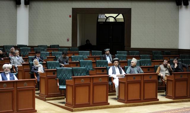 After govt, Meshrano Jirga blasts Abbasi remarks