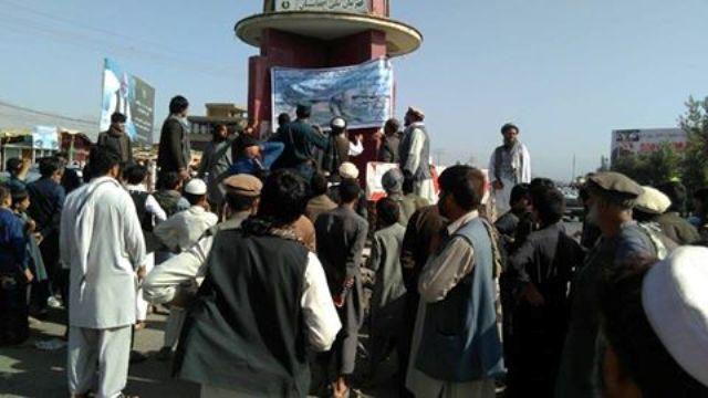 Offensive leaflets: Protestors close Kabul road