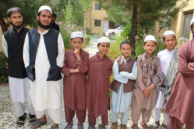 5 children rescued from being smuggled to Pakistan