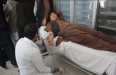 Farah youth donate blood to commemorate 10th Muharram