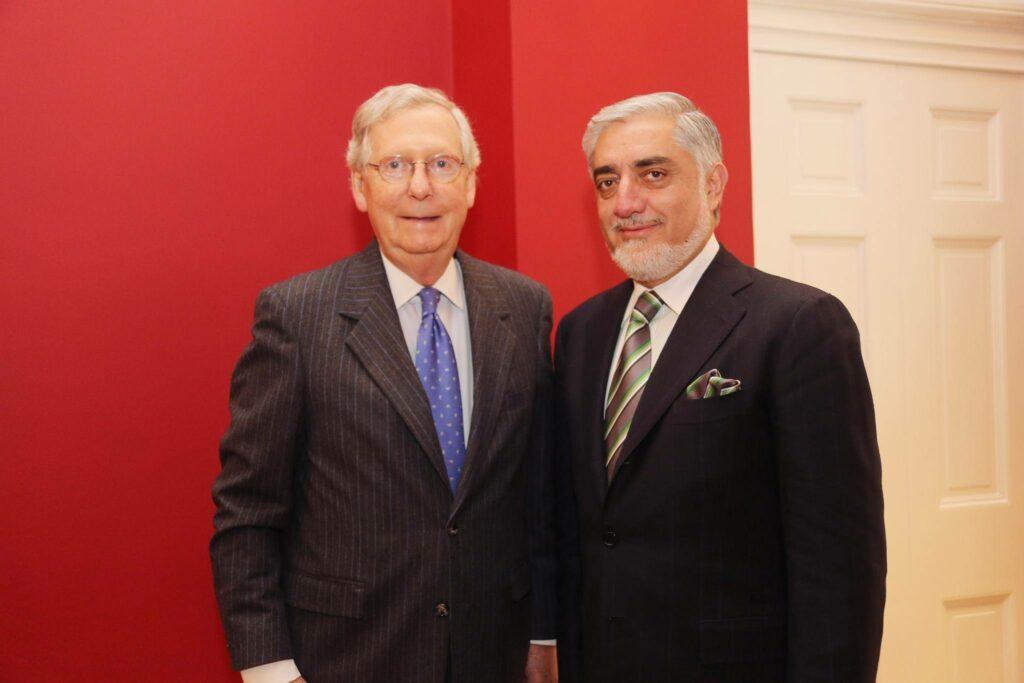 عبدالله له امريکايي چارواکو سره د افغان امنيتي ځواکونو د دوامداره ملاتړ په اړه خبرې کړي