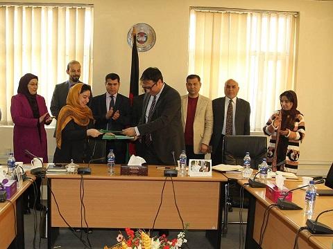 Agreement signed on distributing ID cards to eligible voters