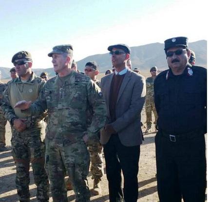جنرال نيکولسن: نيروهاى افغان به خاطر امنيت جهان علیه تروریزم میجنگند