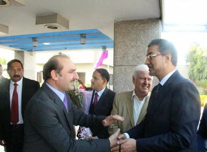 د ولسي جرګې د رییس په مشرۍ یو پلاوی اسلام اباد ته تللی