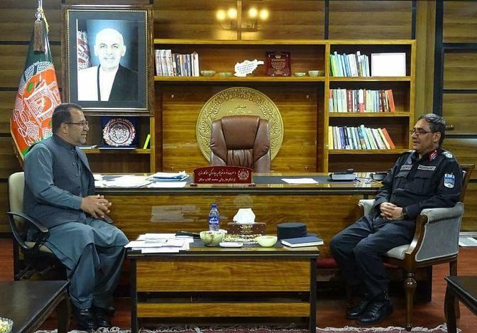 وزير دفاع ملى بر همکارى مردم در مصوونيت امنيت مناطق تاکيد کرد