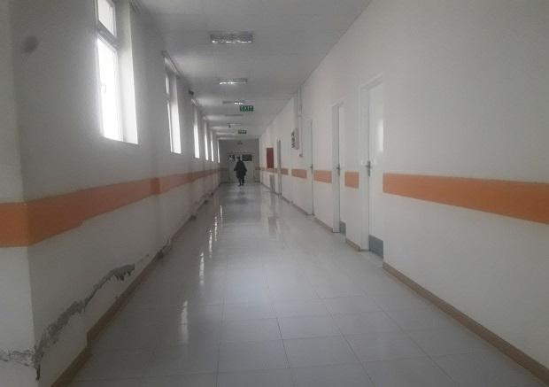 Cracks appear in newly-built Sar-i-Pul hospital