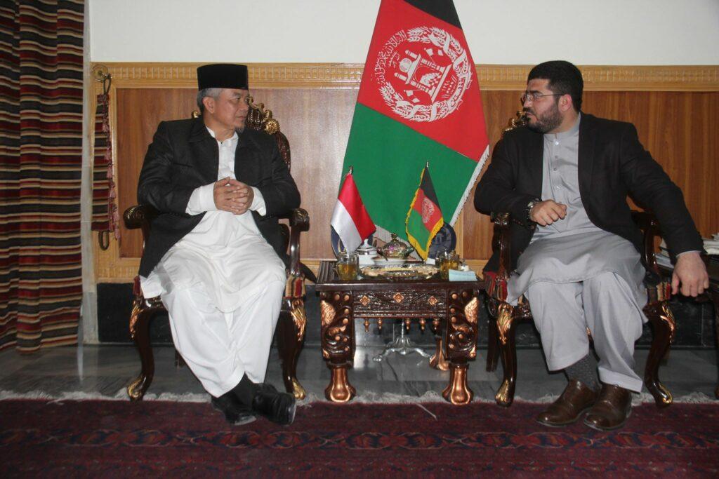 Indonesian envoy vows  cooperation with Nangarhar