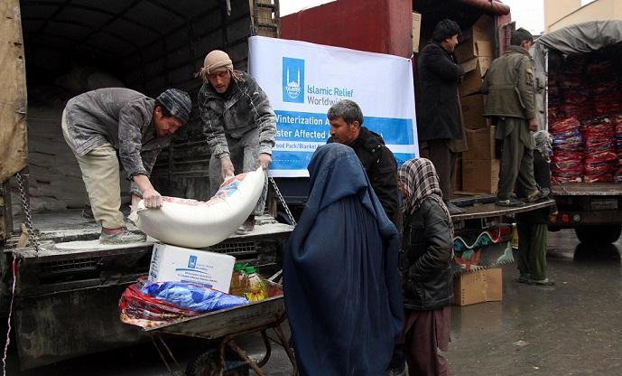 با صدها خانوادۀ بى بضاعت در کابل کمک صورت گرفت