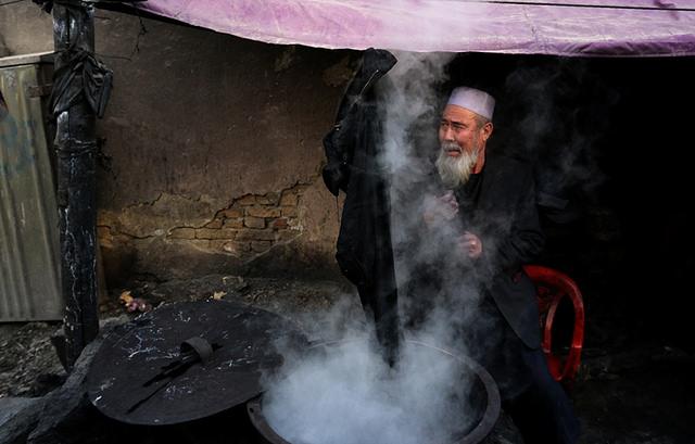 Old Color Maker in Kabul
