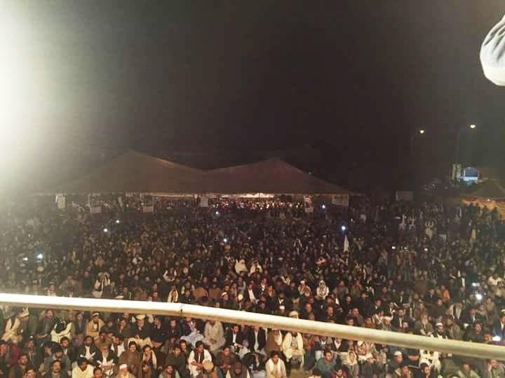 Pashtuns sit-in continues despite assurances