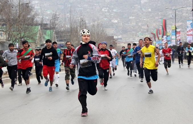 مسابقه دوش همگانی به حمایت از نیروهای امنیتی و دفاعی کشور برگزار شد