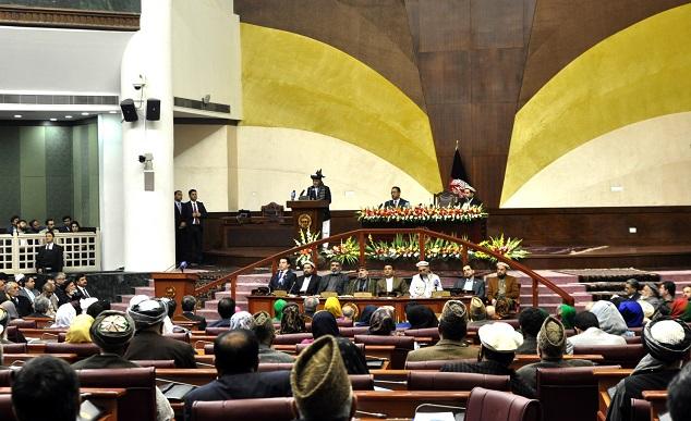 Presidential Palace interfering in IEC affairs: MPs