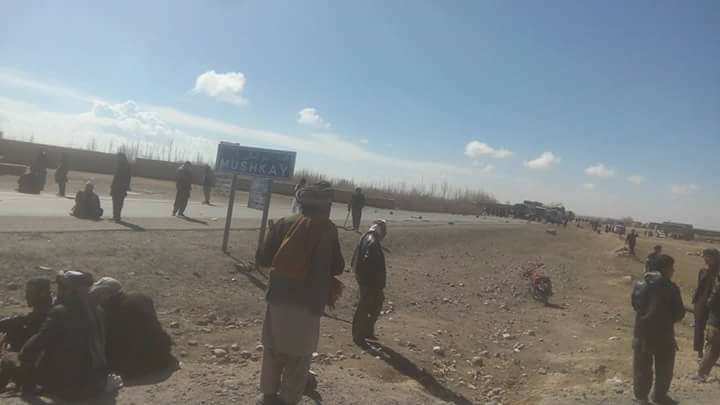 Ghazni people continue to suffer from road blockades