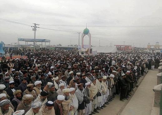 د غزني اعتراض کوونکو د وژل شوو کسانو جنازې خاورو ته وسپارلې