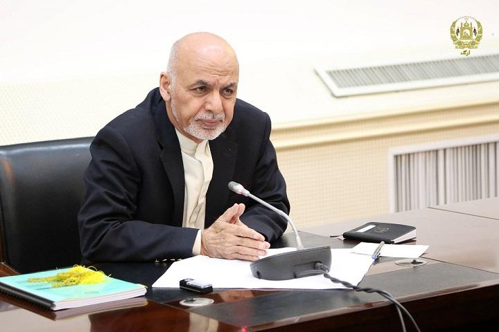 غنی: باانتقال انرژی می‌توانیم به اندازۀ گمرکات کشور عواید داشته باشیم