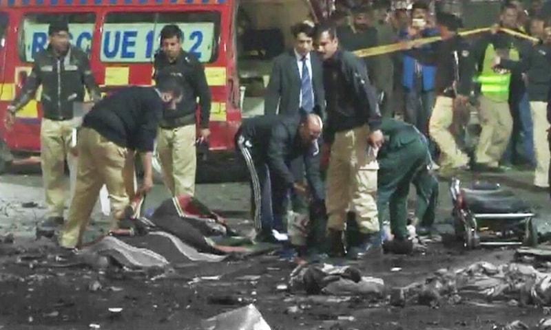 Policemen among 9 dead in Lahore suicide bombing