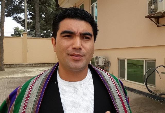 رييس شوراى ولايتى: حدود نود درصد اراضى فارياب در کنترول طالبان است