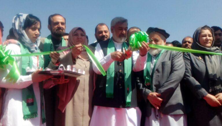 Durrani promises more facilities to farmers in new year