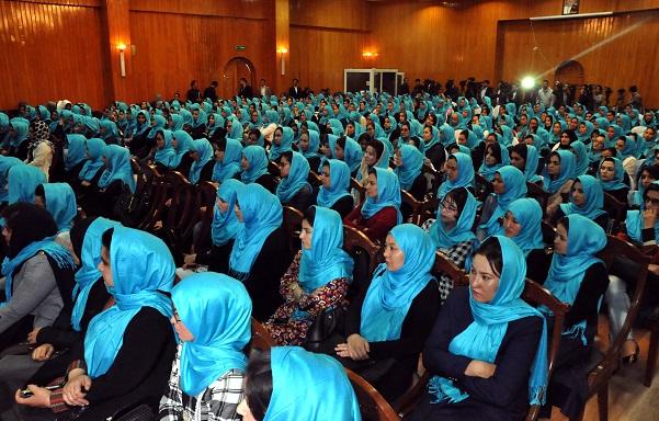 عبدالله: حضور زنان در ادارت دولتی بايد بيشتر گردد