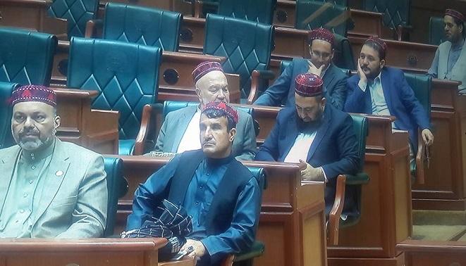 مشرانوجرگه از اعتراض پشتونها عليه حکومت پاکستان حمايت کرد