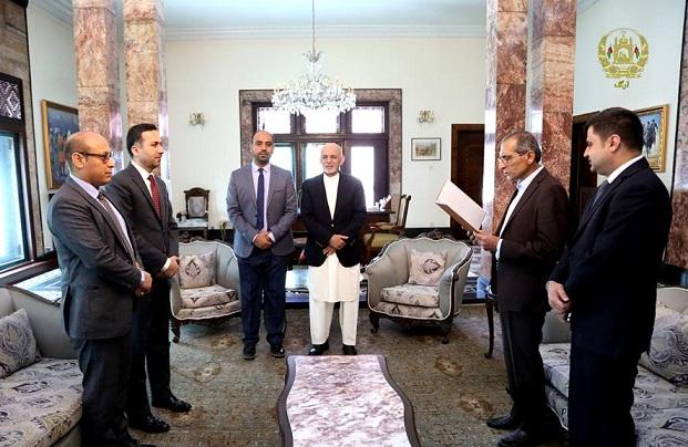 Ghani appreciates Kandahar mayor’s services, plans