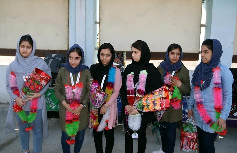 دختران ربات ساز افغان توانستند مقام اول رقابت جهانی را از آن خود کنند