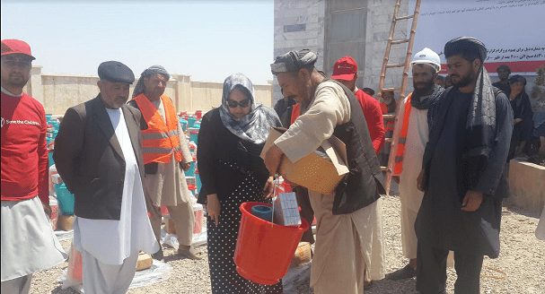 به سیلاب زدگان ولسوالی فیض آباد ولایت جوزجان کمک شد