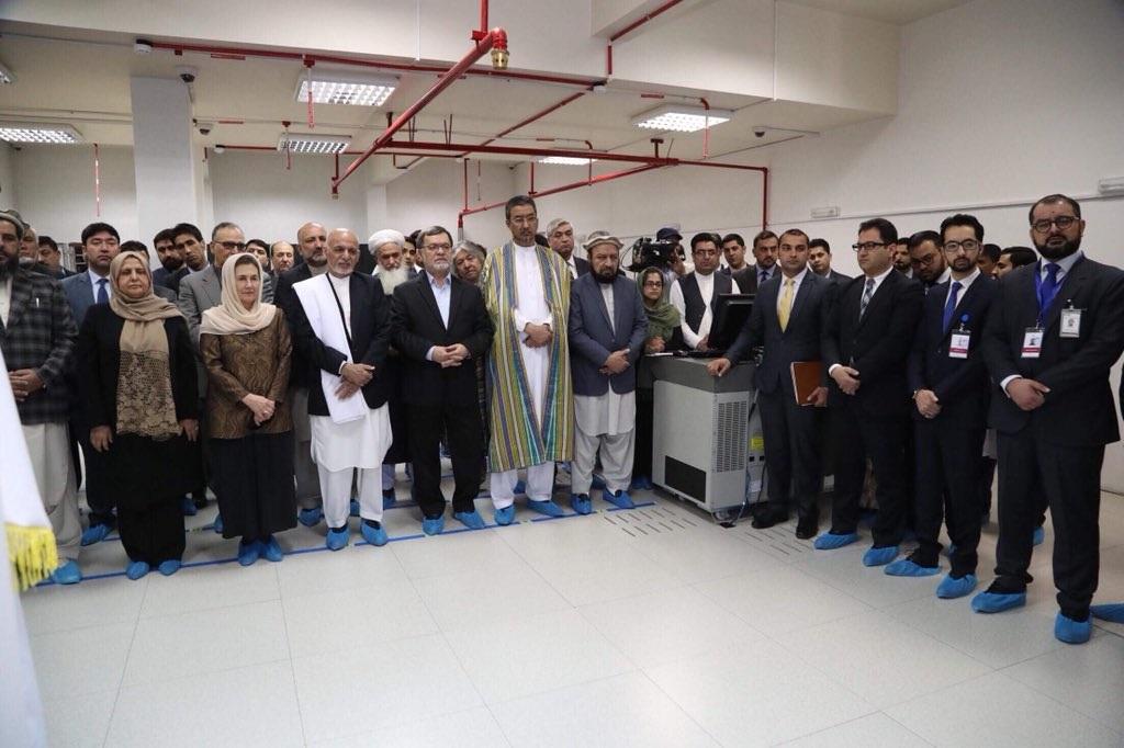 Ghani all poised to receive his electronic ID cards