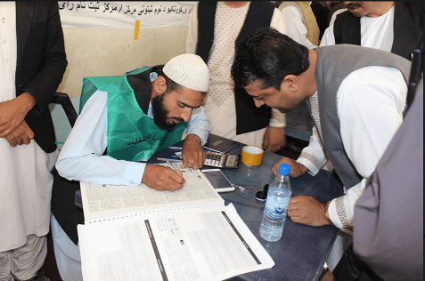 Voters facing security risk may get copy of ID card: IEC